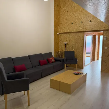 Encanto- 7 Bedrooms Holiday home Porto